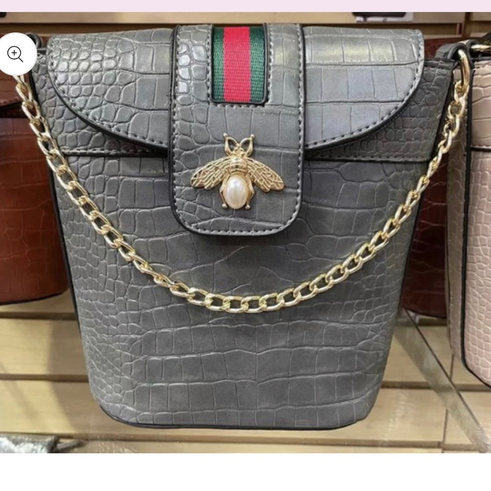 Stylish Ribbon Bee Faux Animal PrintCrossbody NEW